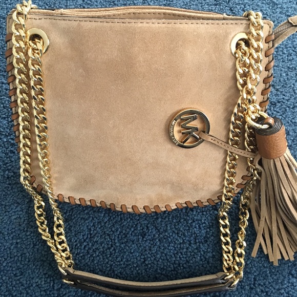 Michael Kors Handbags - ☘️PRICE IS FIRM ☘️MICHAEL KORS SUEDE SHOULDER BAG